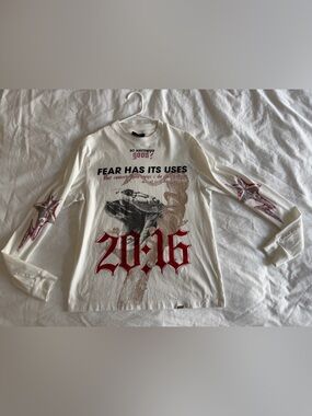 Rome Cream Long-Sleeve Graphic Tee with Red Accents